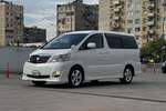 Toyota
Alphard