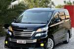 Toyota
Alphard