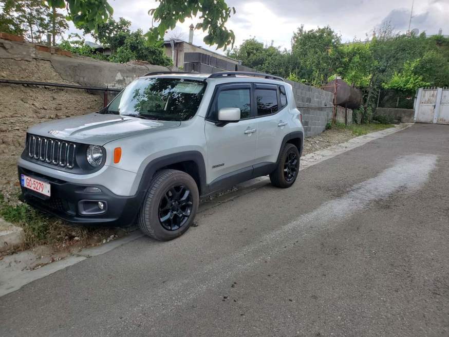 Jeep Cherokee